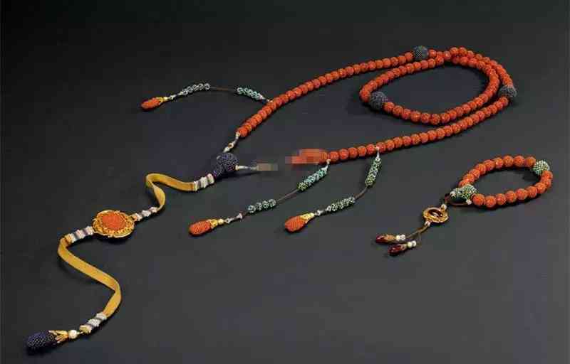 紫水晶和黄水晶哪个更招财(黄水晶适合什么属相的人)插图24 紫水晶和黄水晶哪个更招财(黄水晶适合什么属相的人)插图24