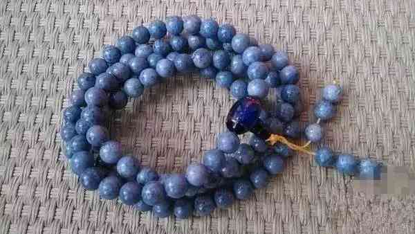 紫水晶和黄水晶哪个更招财(黄水晶适合什么属相的人)插图28 紫水晶和黄水晶哪个更招财(黄水晶适合什么属相的人)插图28