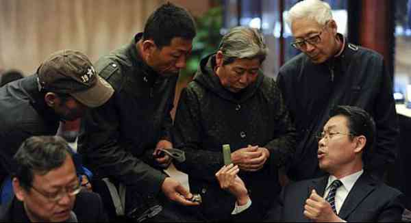 玉石的鉴别(玉石的鉴别方法有哪些)插图1 玉石的鉴别(玉石的鉴别方法有哪些)插图1