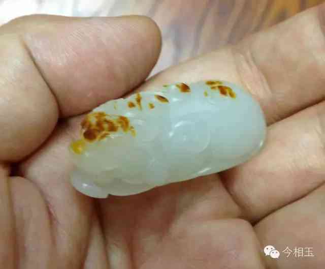 戴貔貅有什么讲究(脖子上戴貔貅有什么讲究)插图3