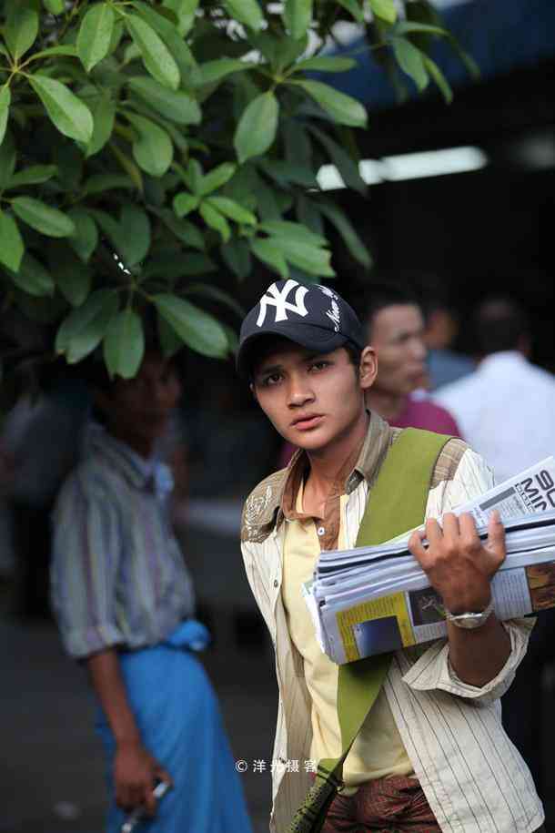 哪里的玉手镯最好(哪里的玉手镯最好最便宜)插图13 哪里的玉手镯最好(哪里的玉手镯最好最便宜)插图13