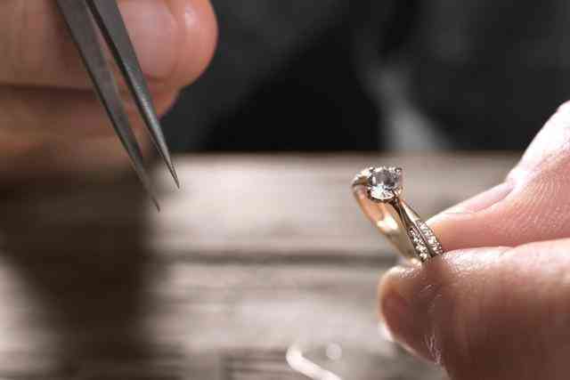 周大福钻戒款式(周大福30分钻戒大概多少钱)插图5