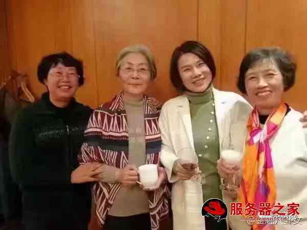 梵克雅宝四叶草专柜价格(梵克雅宝四叶草专柜价格手链)插图4