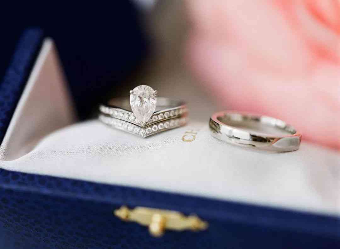 harrywinston对戒价格(harrywinston结婚对戒多少钱)插图27 harrywinston对戒价格(harrywinston结婚对戒多少钱)插图27