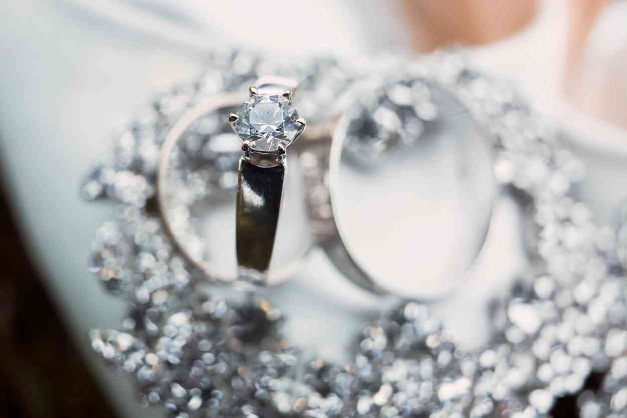 18k金钻石项链回收价格(18k金钻石项链回收价格查询)插图1 18k金钻石项链回收价格(18k金钻石项链回收价格查询)插图1