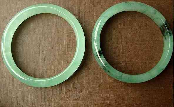 玉镯戴多久就认主人了(五大生肖不适合戴玉)插图6