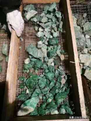 俄罗斯玉石(俄罗斯玉石进口关税是多少)插图30