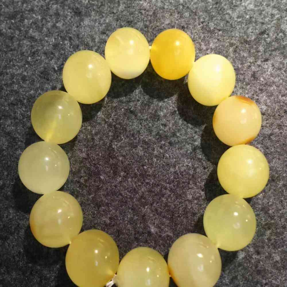 血琥珀的价格是多少一克(血琥珀价格多少钱一克)插图6 血琥珀的价格是多少一克(血琥珀价格多少钱一克)插图6