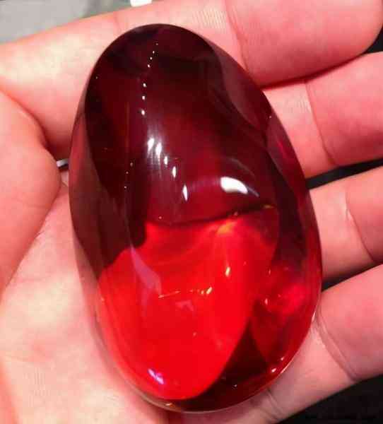 血琥珀的价格是多少一克(血琥珀价格多少钱一克)插图14 血琥珀的价格是多少一克(血琥珀价格多少钱一克)插图14