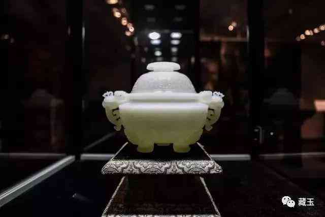 和田玉吊坠值多少钱(和田玉吊坠一般价格在多少)插图1