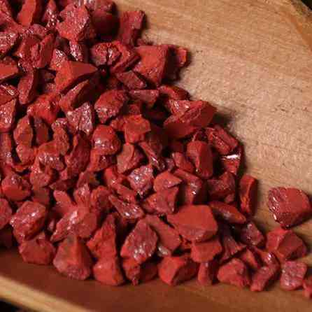 朱砂的功效与作用(朱砂的功效与作用佩戴禁忌女人)