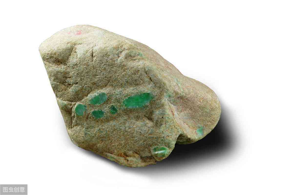 云南哪里可以买到正宗的翡翠(云南哪里可以买到正宗的翡翠手镯)插图1