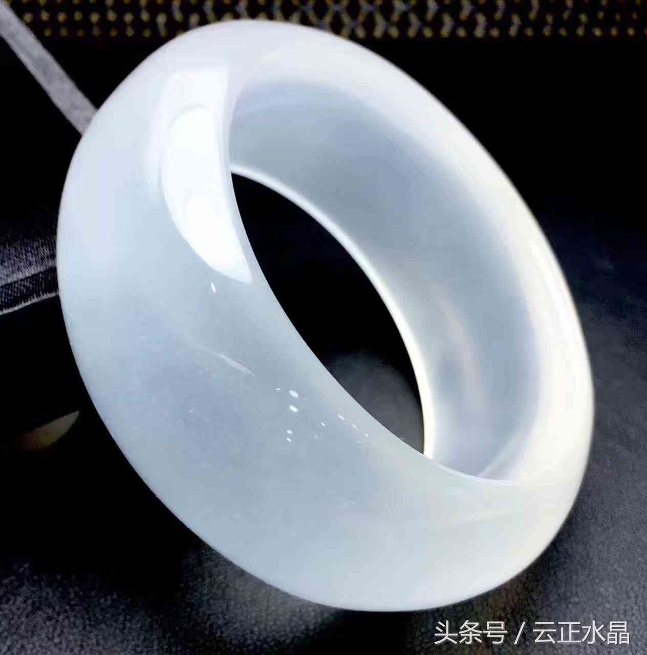 粉水晶手镯贵吗一般多少钱(粉水晶手镯容易碎吗)插图8