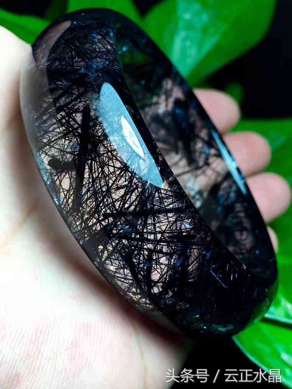 粉水晶手镯贵吗一般多少钱(粉水晶手镯容易碎吗)插图14