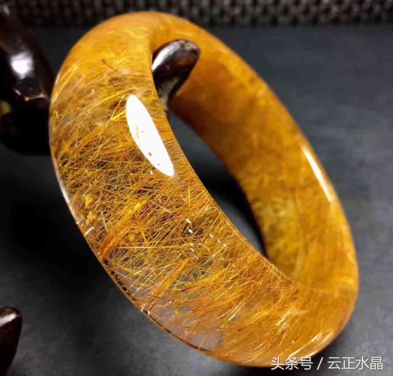 粉水晶手镯贵吗一般多少钱(粉水晶手镯容易碎吗)插图18