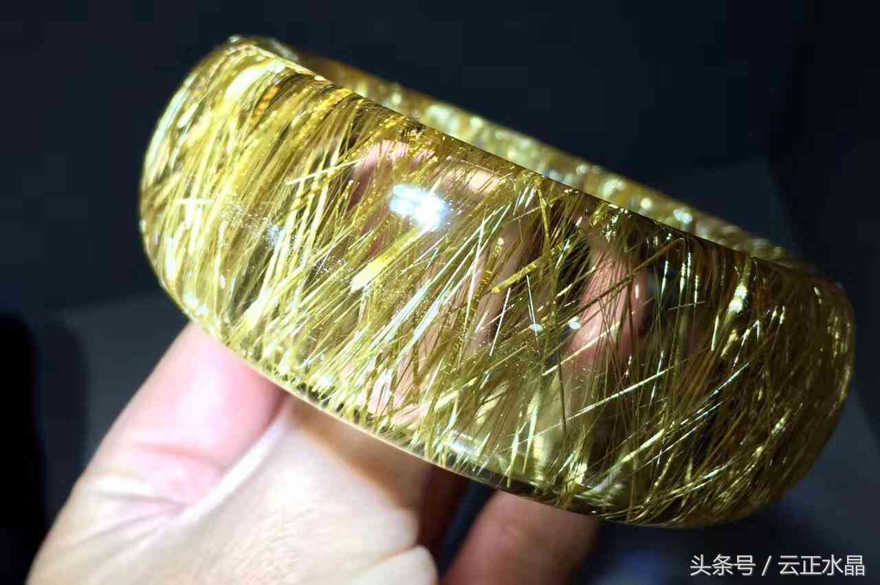 粉水晶手镯贵吗一般多少钱(粉水晶手镯容易碎吗)插图20