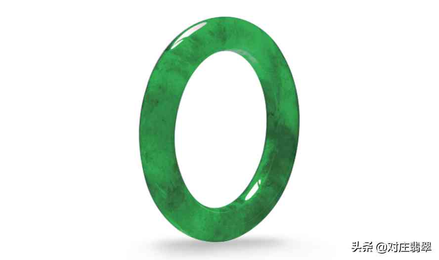 翡翠手镯的价格(翡翠手镯价格对照表图)