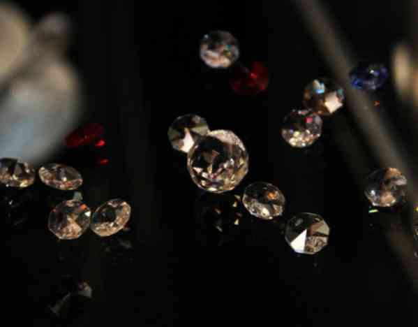 女生佩戴茶水晶的禁忌(女生佩戴茶水晶的禁忌是什么)插图9 女生佩戴茶水晶的禁忌(女生佩戴茶水晶的禁忌是什么)插图9