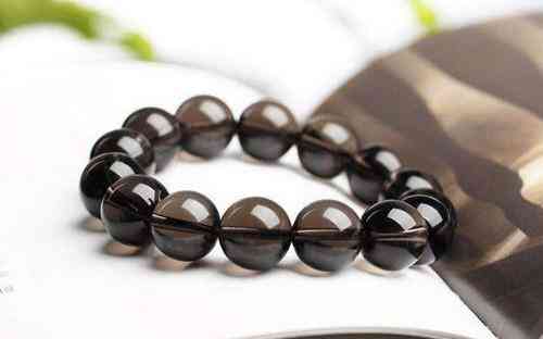 女生佩戴茶水晶的禁忌(女生佩戴茶水晶的禁忌是什么)插图11 女生佩戴茶水晶的禁忌(女生佩戴茶水晶的禁忌是什么)插图11