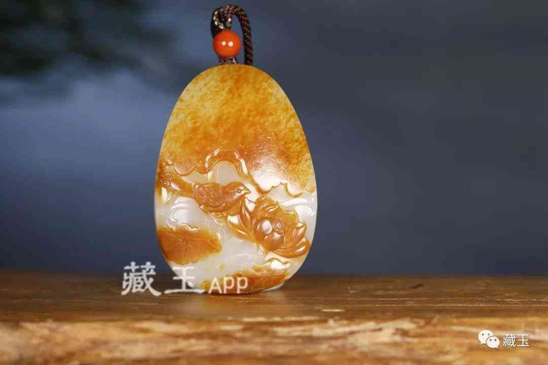 和田玉牌子一般值多少钱(和田玉牌子最好是什么尺寸)插图2