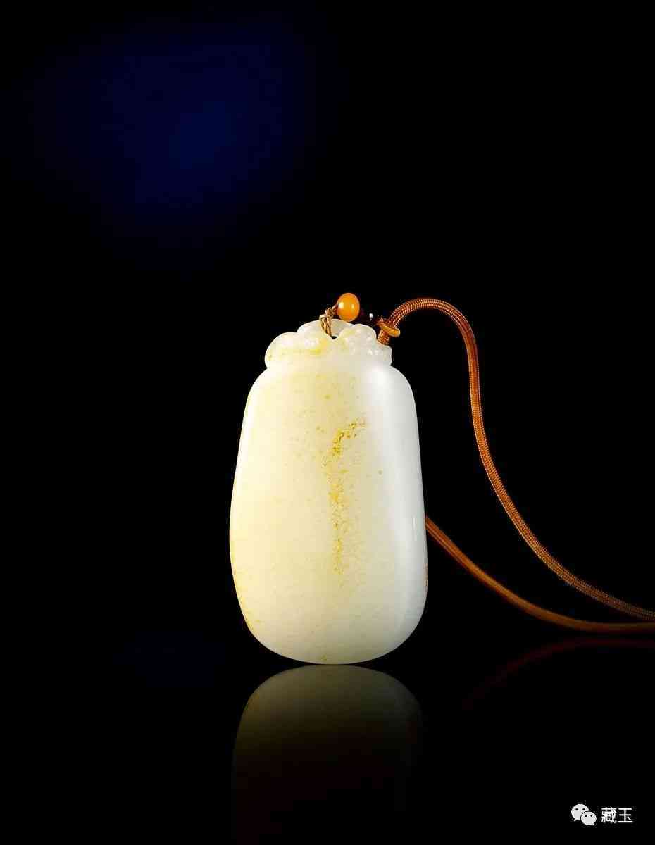 和田玉牌子一般值多少钱(和田玉牌子最好是什么尺寸)插图4