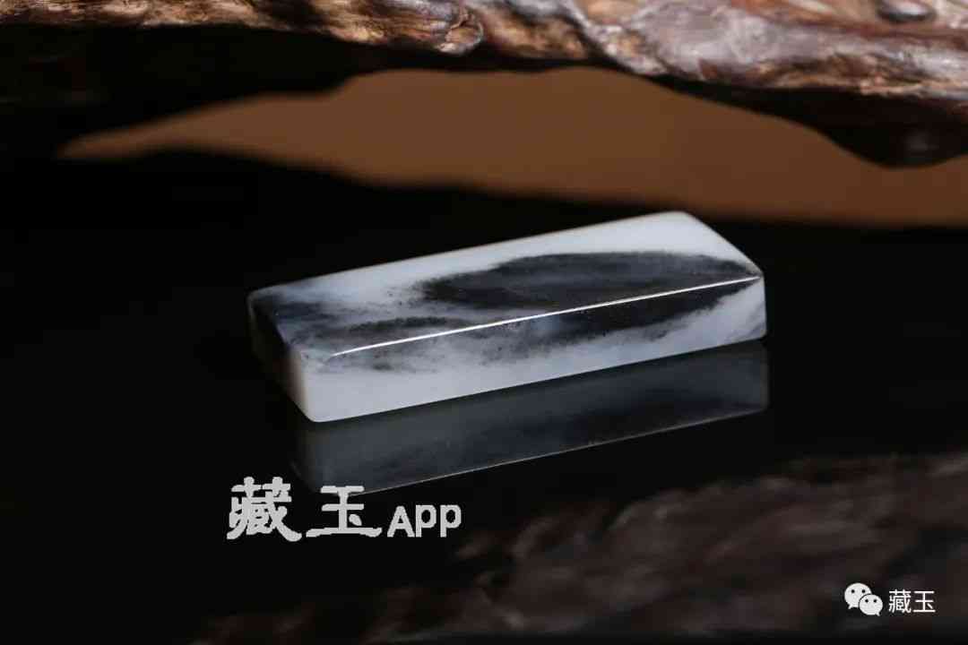 和田玉牌子一般值多少钱(和田玉牌子最好是什么尺寸)插图15