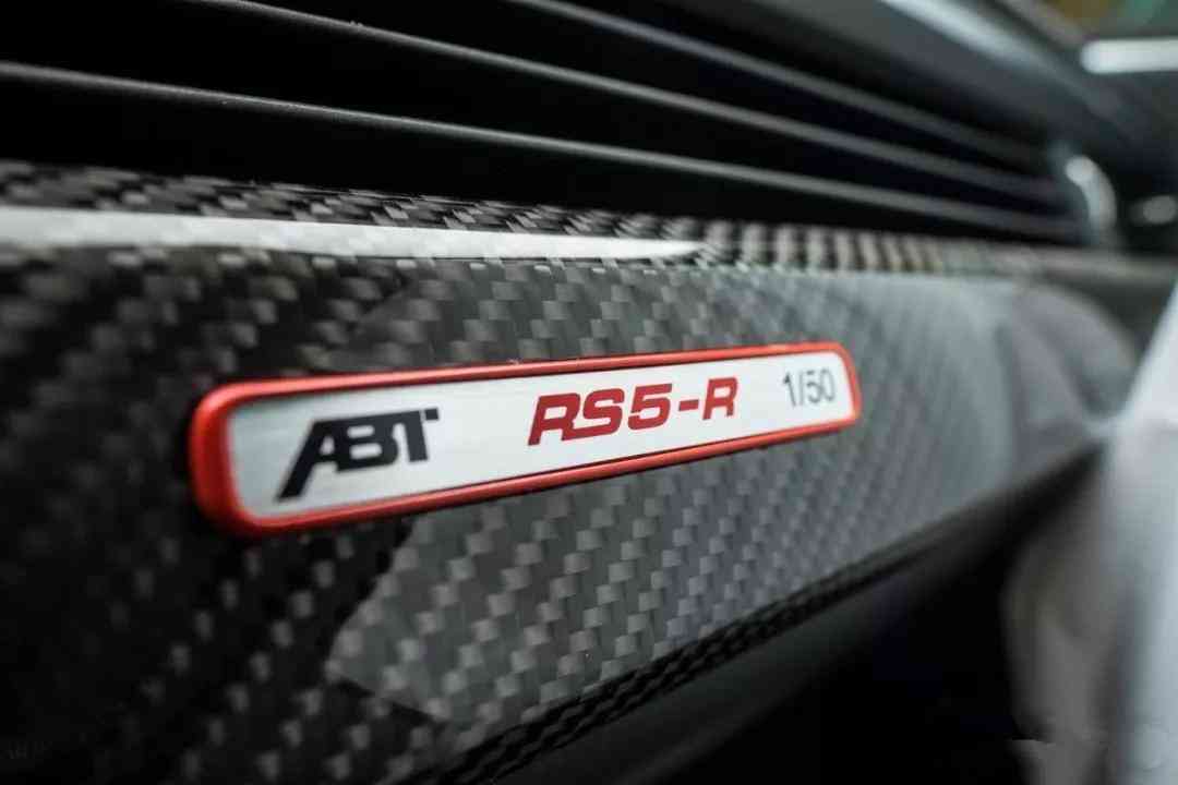 蒂芙尼蓝车(蒂芙尼蓝车内饰)插图4