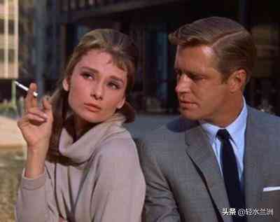 蒂凡尼的早餐影评(蒂凡尼的早餐影评1500)插图6 蒂凡尼的早餐影评(蒂凡尼的早餐影评1500)插图6