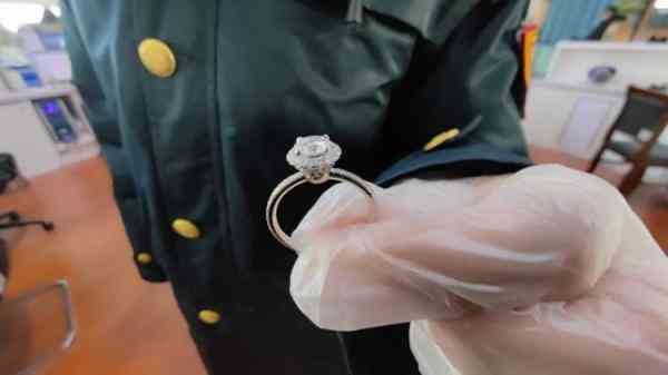 20分裸钻价格(20分si钻石价格)