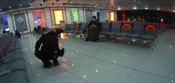 20分裸钻价格(20分si钻石价格)插图1