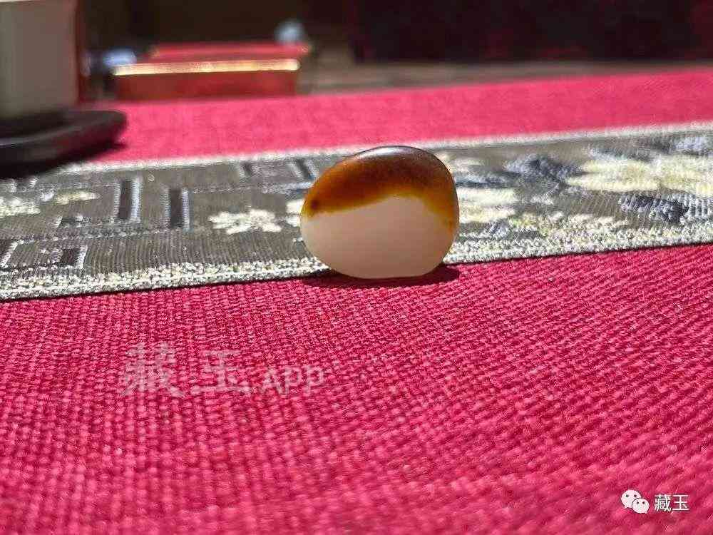 和田玉籽料手串价格(周大福和田玉手串值得买吗)插图2