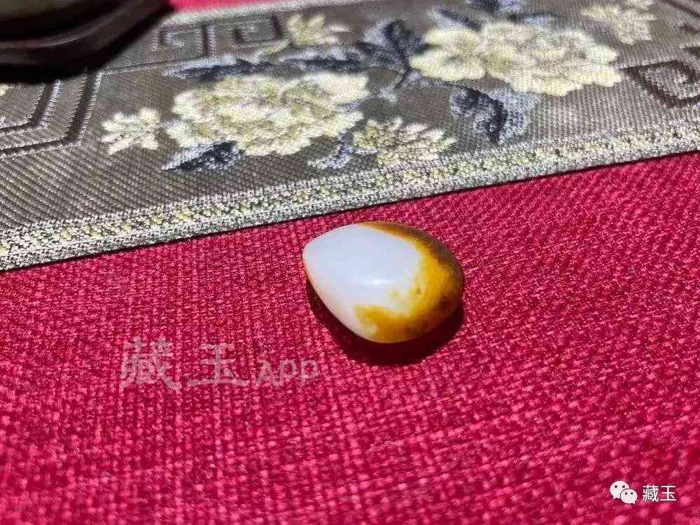 和田玉籽料手串价格(周大福和田玉手串值得买吗)插图3