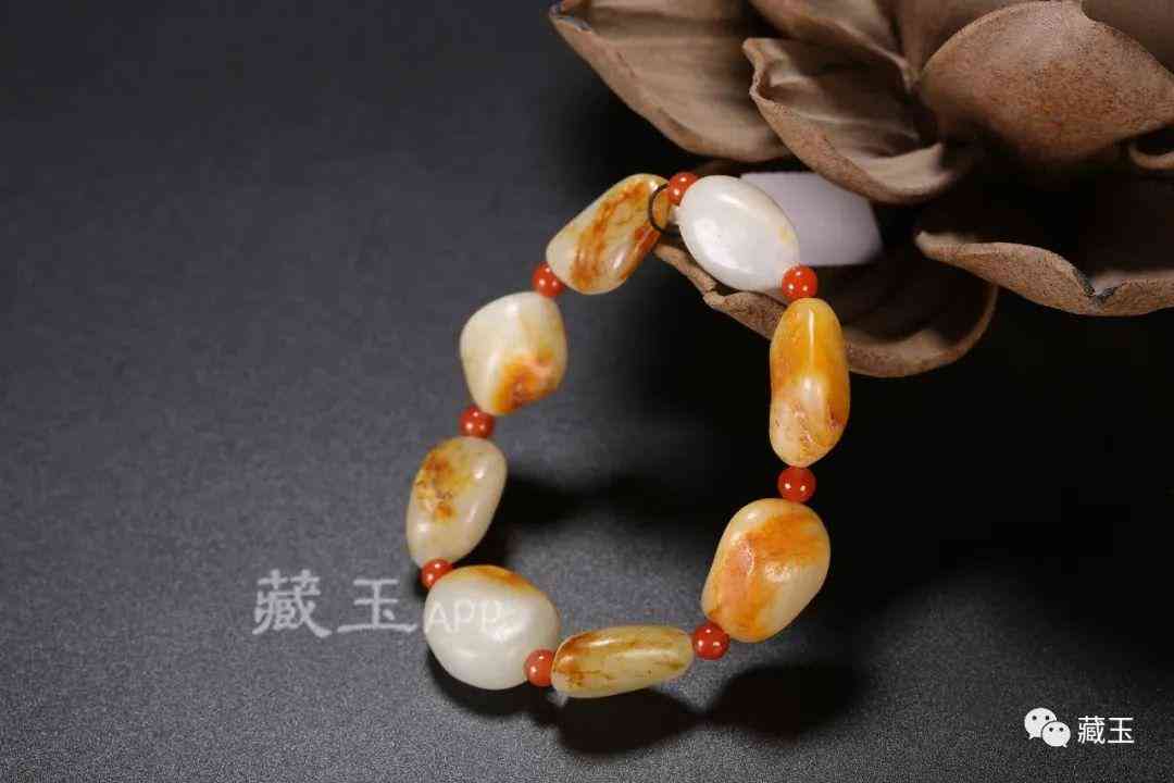 和田玉籽料手串价格(周大福和田玉手串值得买吗)插图13
