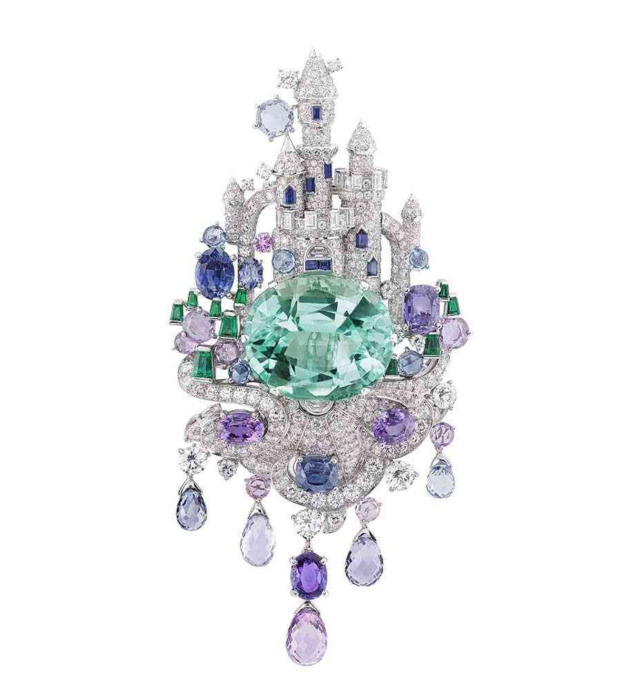 全球十大对戒品牌排行榜(hw海瑞温斯顿钻戒)插图5 全球十大对戒品牌排行榜(hw海瑞温斯顿钻戒)插图5