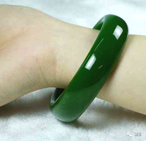 和田玉碧玉属于什么档次(和田玉的八个等级)插图18