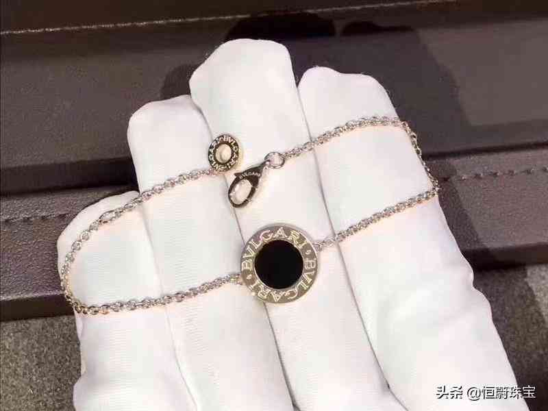 奢侈品手链品牌排行榜前十名(奢侈品手链图片大全)插图19 奢侈品手链品牌排行榜前十名(奢侈品手链图片大全)插图19