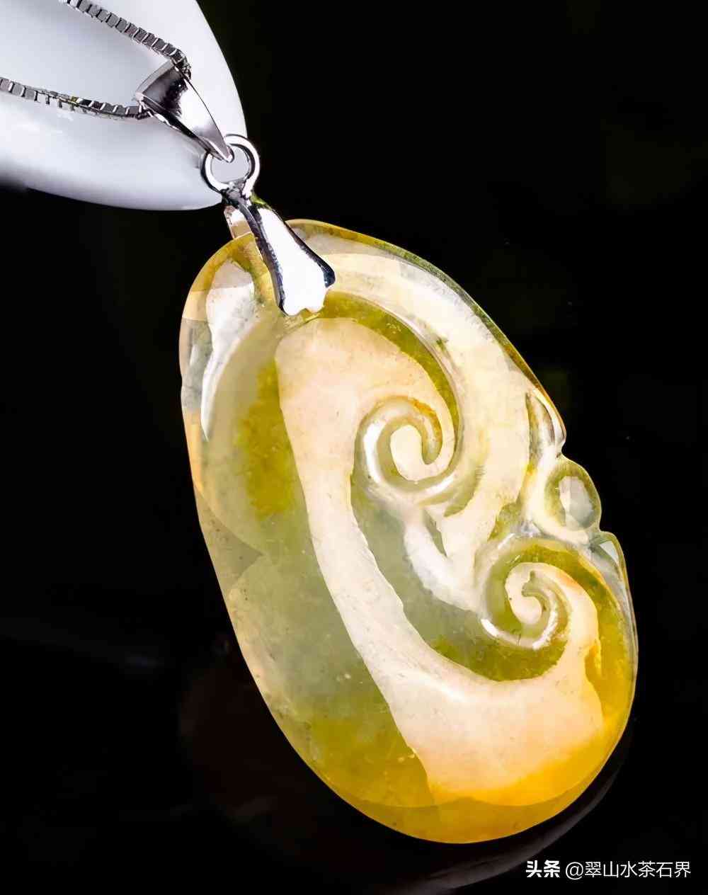黄翡翠的寓意(黄翡翠的寓意是什么)插图12