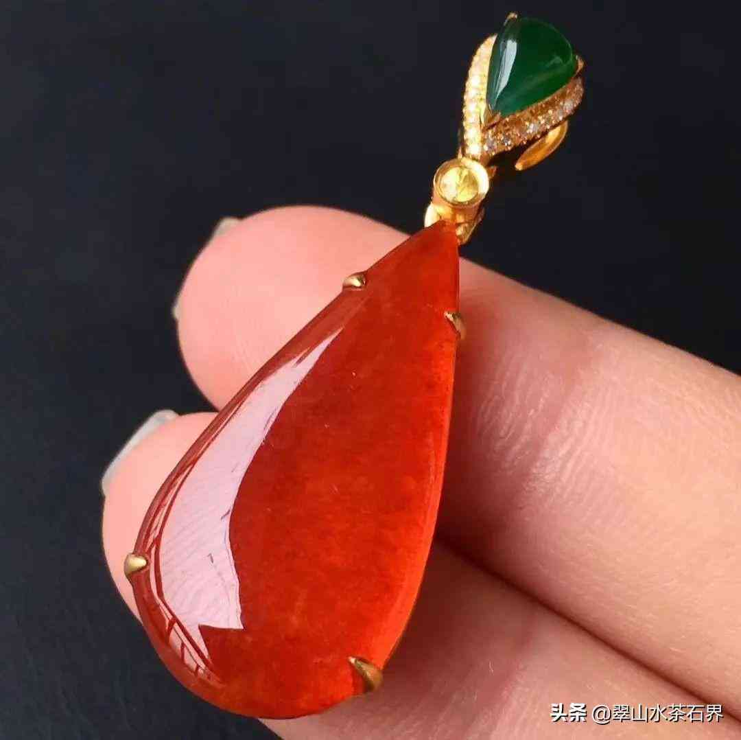 黄翡翠的寓意(黄翡翠的寓意是什么)插图17