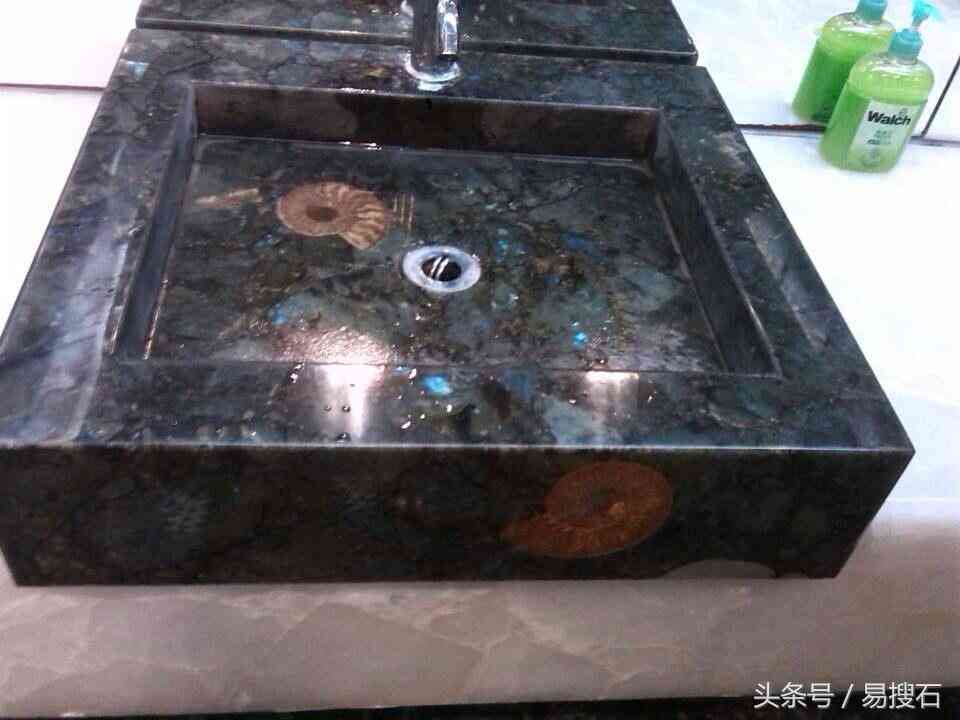 拉长石价格(拉长石原石价格一般在多少)插图30