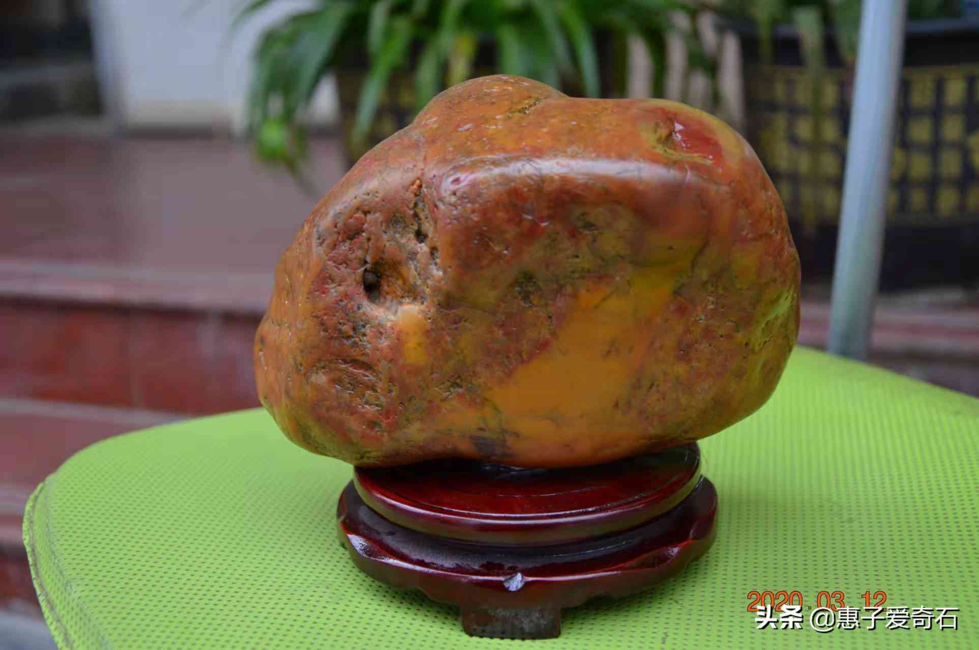 黄蜡石原石价格(黄蜡石原石价格走势)插图15 黄蜡石原石价格(黄蜡石原石价格走势)插图15