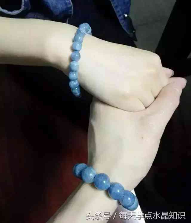 碧玺手链戴左手还是右手(碧玺手链戴左手还是右手旺夫)