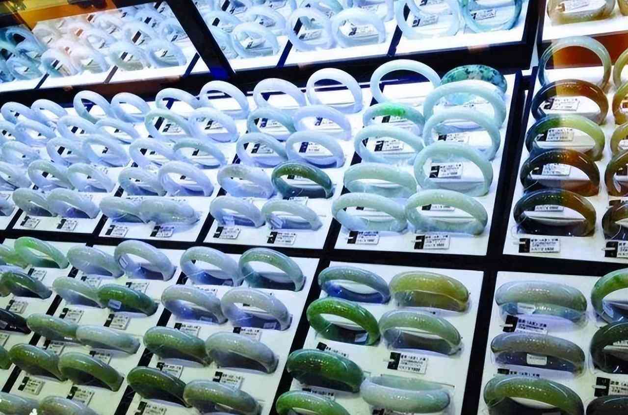 石英岩玉镯一般价格(石英岩玉镯一般价格多少钱)插图7