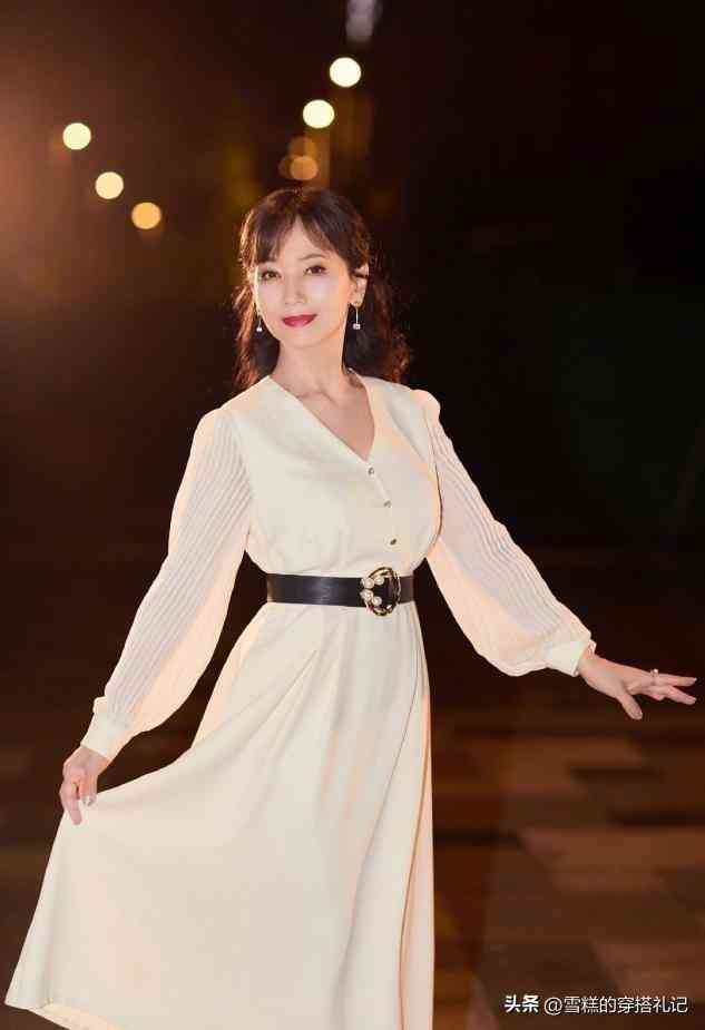 女人戴红宝石还是蓝宝石(女人戴红宝石还是蓝宝石比较好)插图1 女人戴红宝石还是蓝宝石(女人戴红宝石还是蓝宝石比较好)插图1