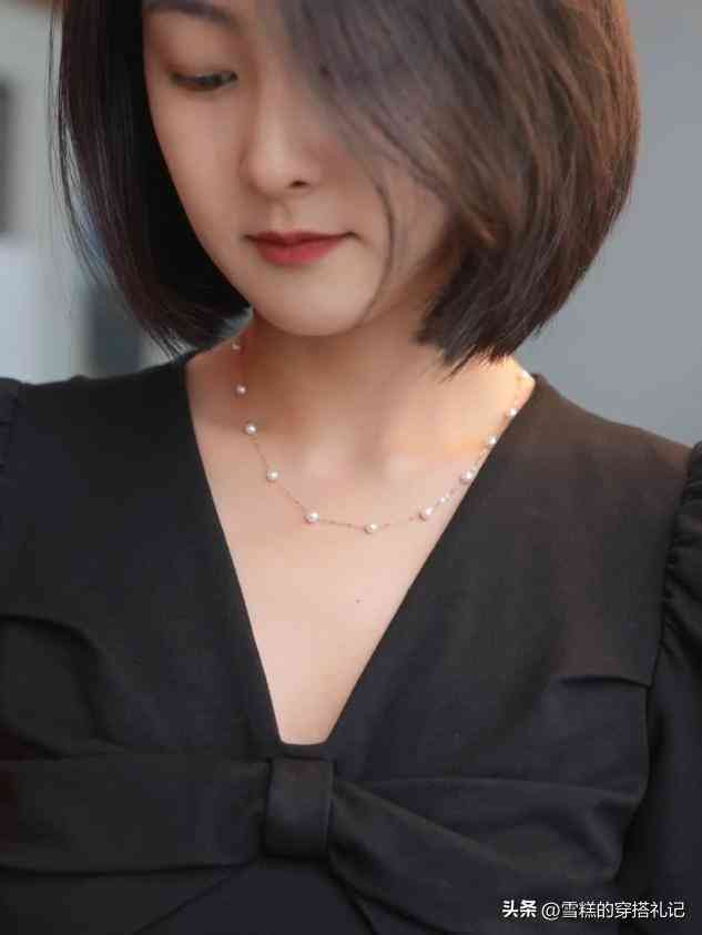 女人戴红宝石还是蓝宝石(女人戴红宝石还是蓝宝石比较好)插图2 女人戴红宝石还是蓝宝石(女人戴红宝石还是蓝宝石比较好)插图2