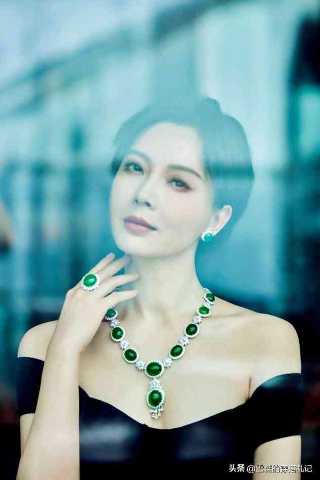 女人戴红宝石还是蓝宝石(女人戴红宝石还是蓝宝石比较好)插图4 女人戴红宝石还是蓝宝石(女人戴红宝石还是蓝宝石比较好)插图4