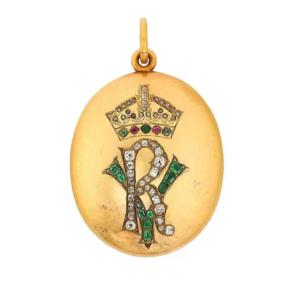 tiffany项链(tiffany项链黑了怎么清洗)插图9