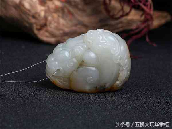 女人脖子上戴玉貔貅好吗(女人脖子上戴玉貔貅图片)插图5 女人脖子上戴玉貔貅好吗(女人脖子上戴玉貔貅图片)插图5