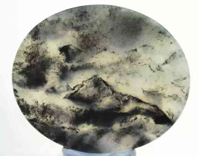 翡翠有哪些品种(翡翠有哪些品种图片)插图1