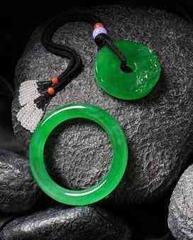 关于玉手镯的知识(关于玉手镯的知识有哪些)插图78 关于玉手镯的知识(关于玉手镯的知识有哪些)插图78