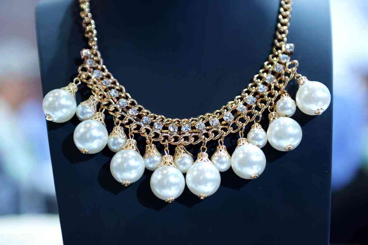 施华洛世奇真假辨别(施华洛世奇真假辨别软件)